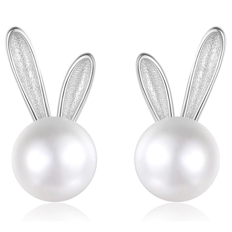 Delicate Artisan Pearl Necklace