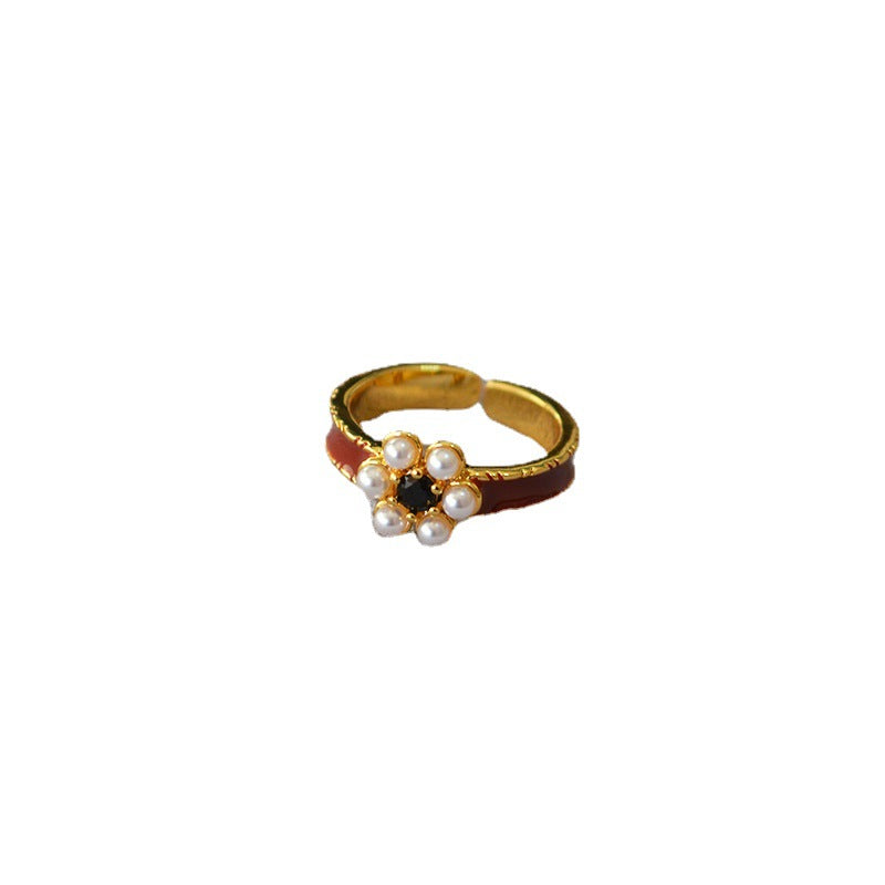 Romantic Gold Ring for Special Moments