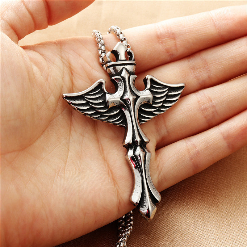 Classic Pendant with Timeless Appeal