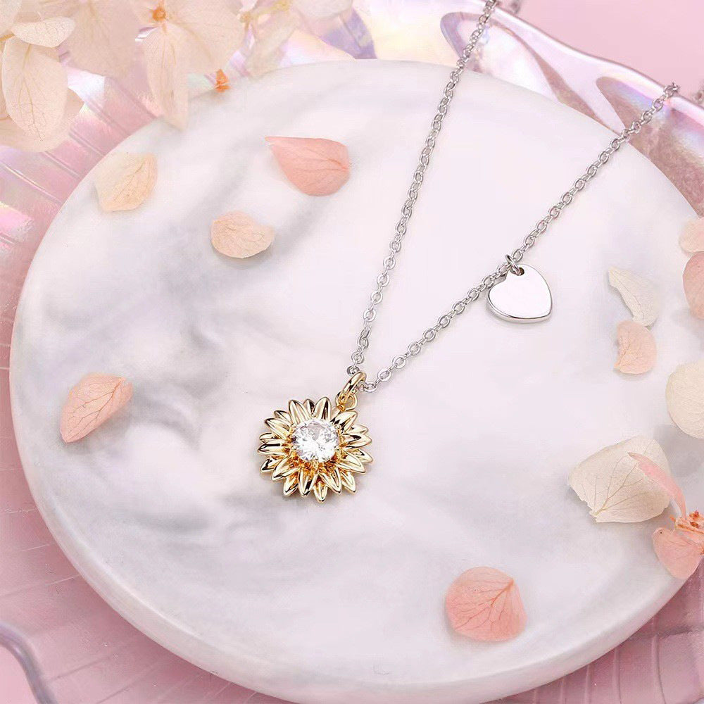 Charming Gold Necklace for Any Occasion