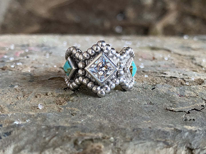Stunning Silver Ring for Daily Wear