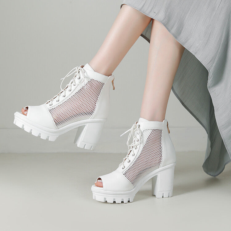 Chic Orthopedic Sandals with Unique Design