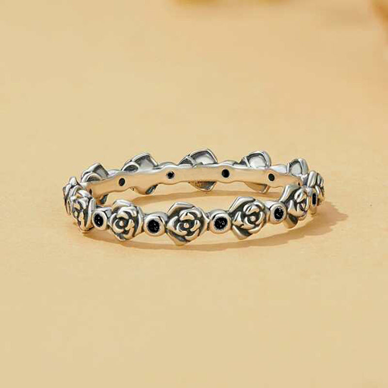 Classic Ring with Timeless Appeal