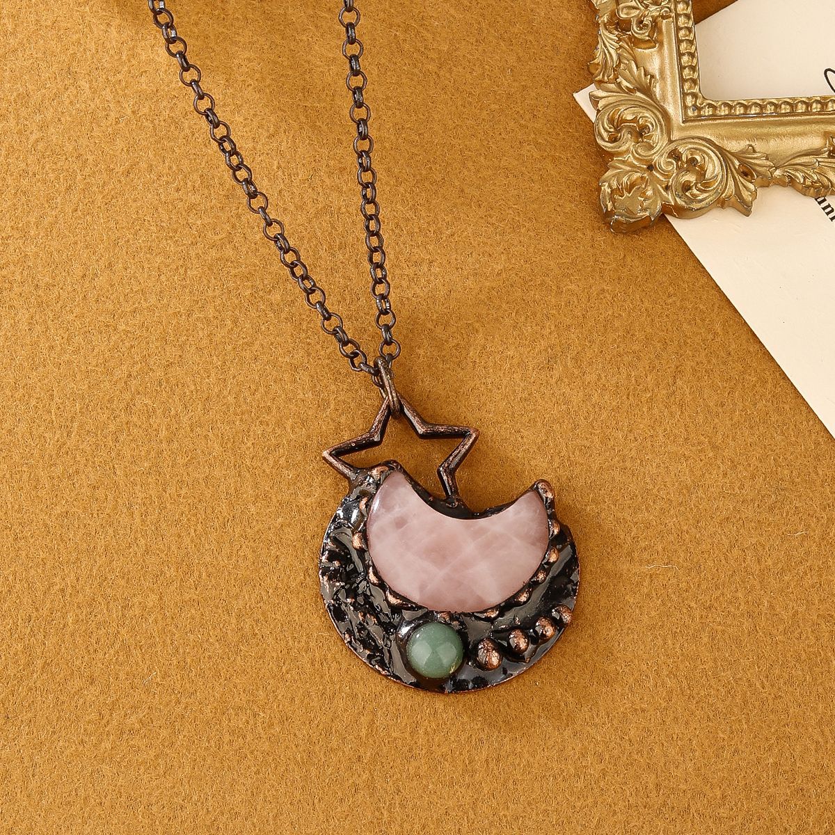 Romantic Necklace for Special Moments