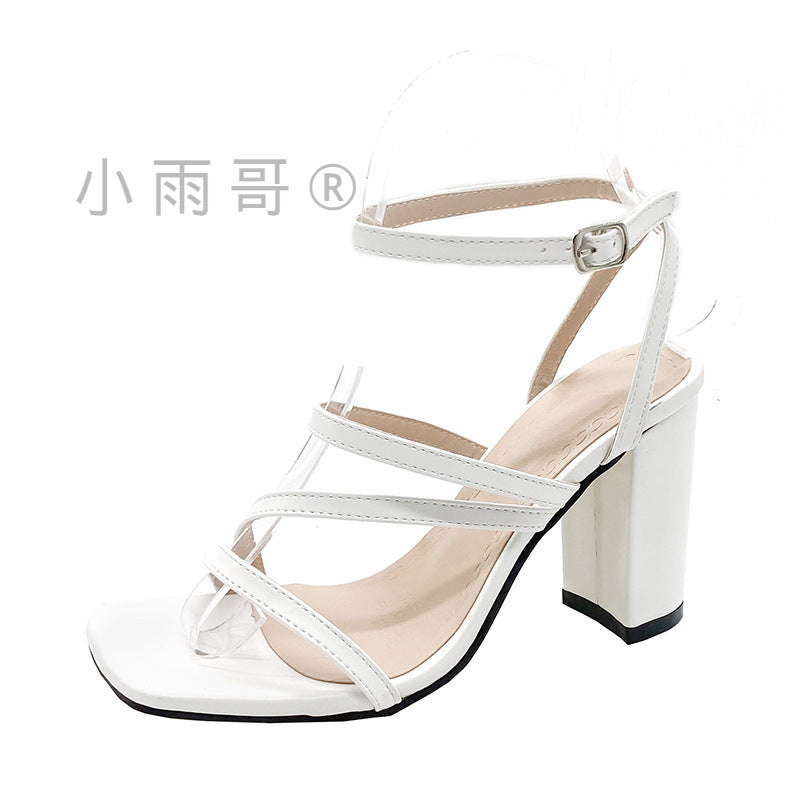 Graceful Orthopedic Sandals for Modern Look