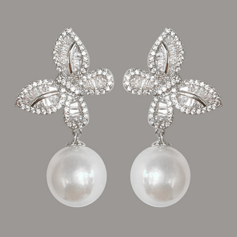 Elegant Pearl Earring for Every Occasion
