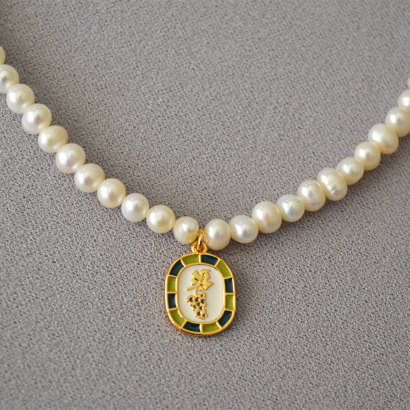 Vintage Handmade Pearl Necklace