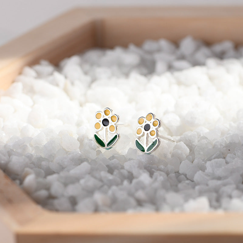 Stunning Earring for Daily Wear