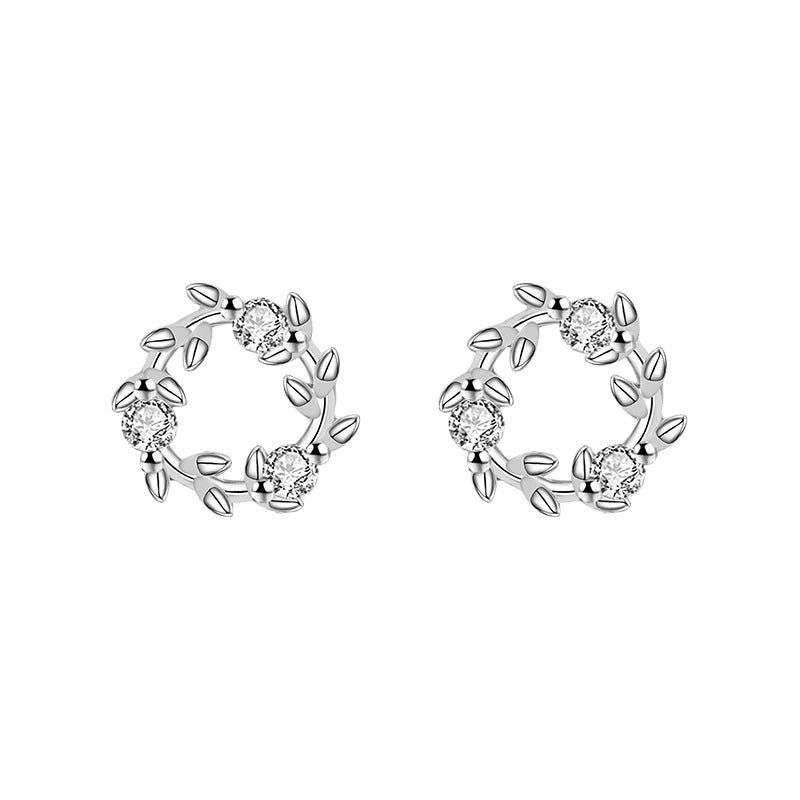 Classic Earring with Timeless Appeal