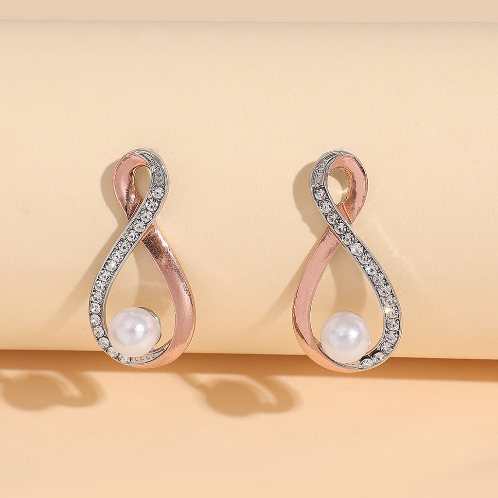 Classic Pearl Earring with Timeless Appeal