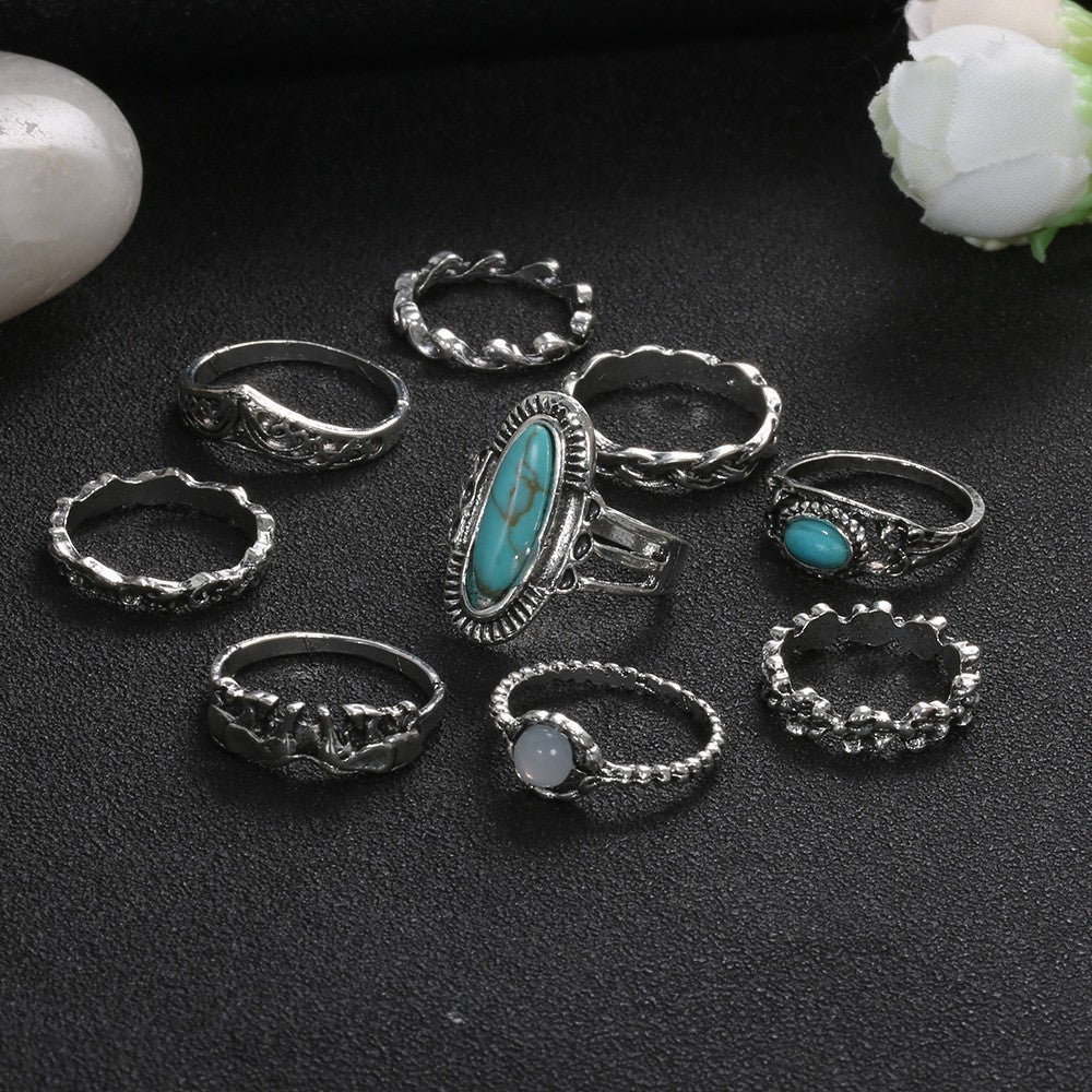 Classic Set with Timeless Appeal