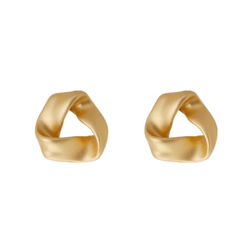 Stunning Gold Earring for Daily Wear