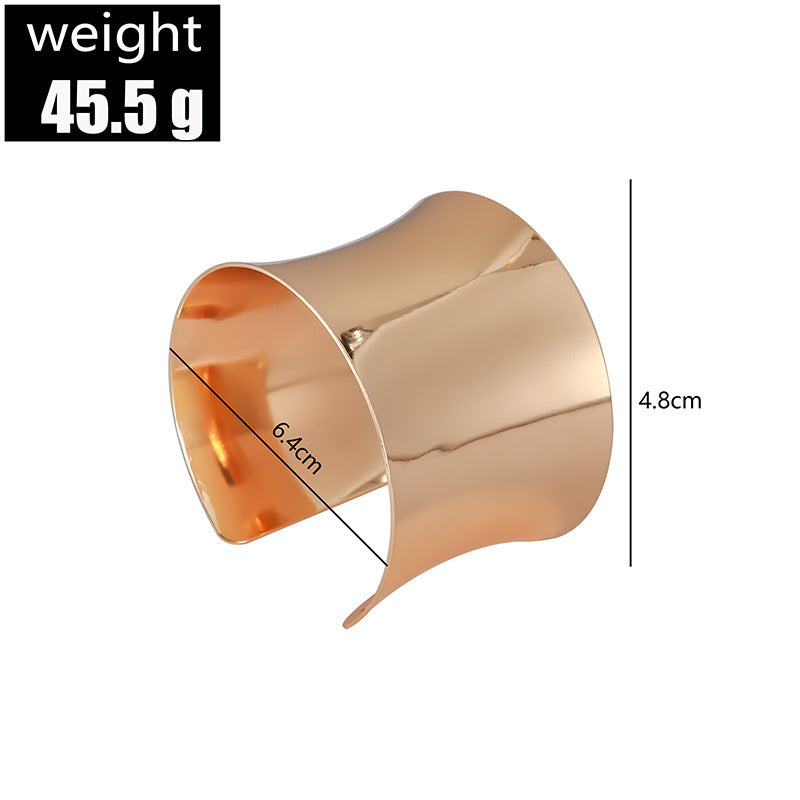 Classic Bracelet with Timeless Appeal