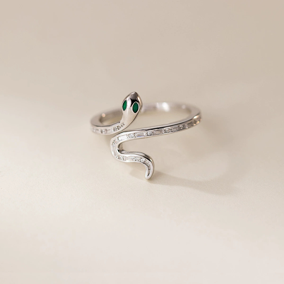Elegant Ring for Every Occasion