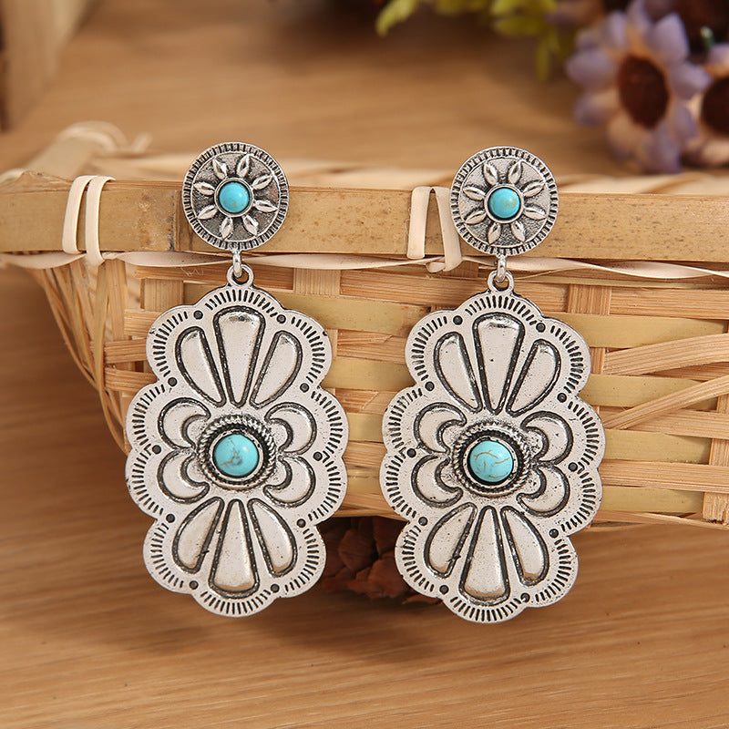 Elegant Earring for Every Occasion