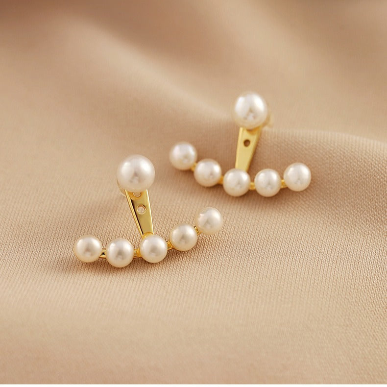 Beautiful Silver Earring with Unique Style