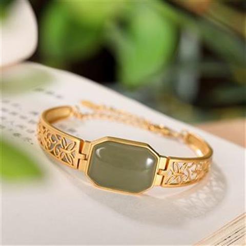 Delicate Artisan Gold Bracelet