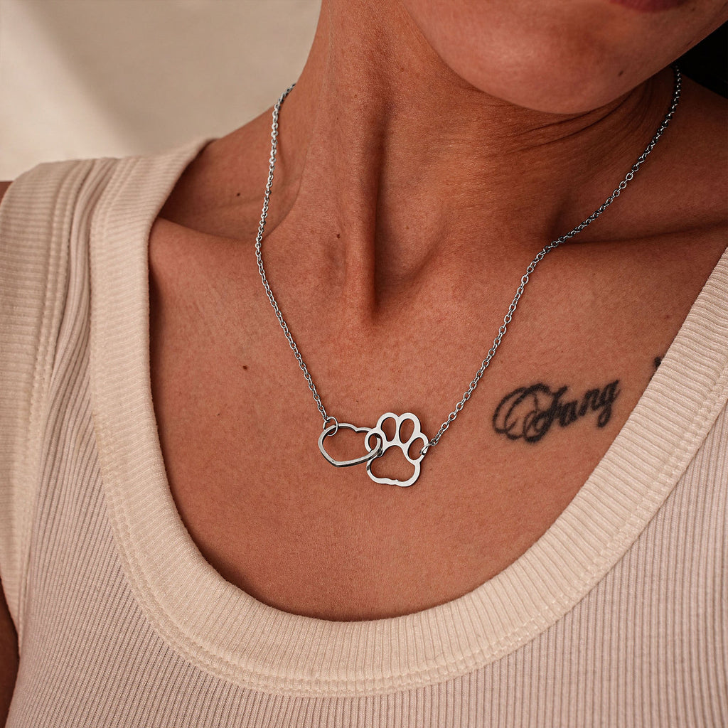 Stunning Necklace for Daily Wear