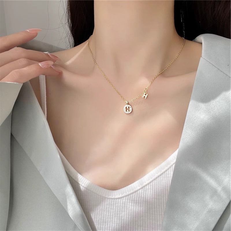 Stunning Necklace for Daily Wear