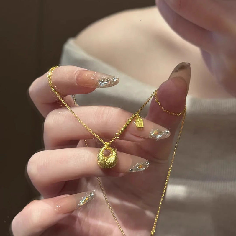 Stunning Necklace for Daily Wear