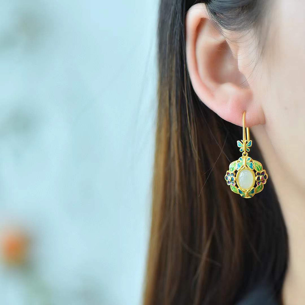Beautiful Earring with Unique Style