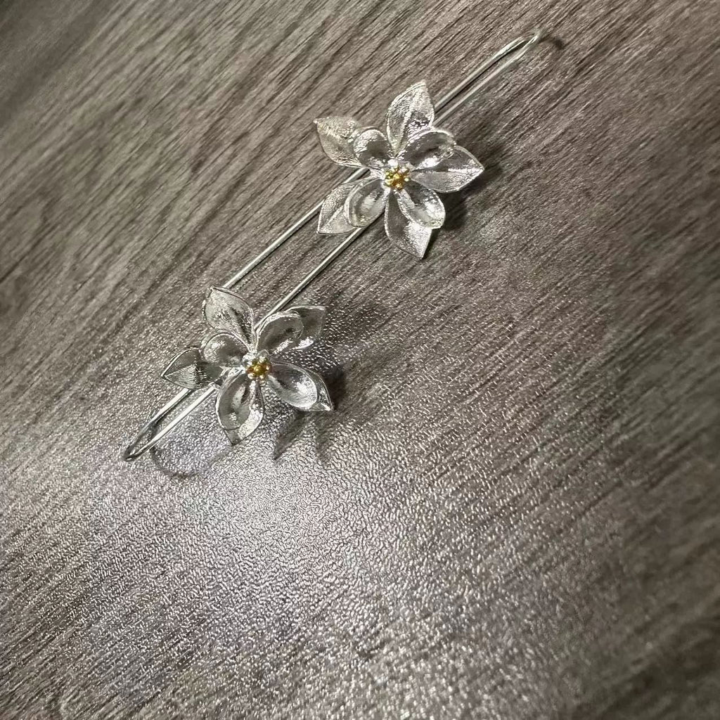 Delicate Artisan Silver Earring