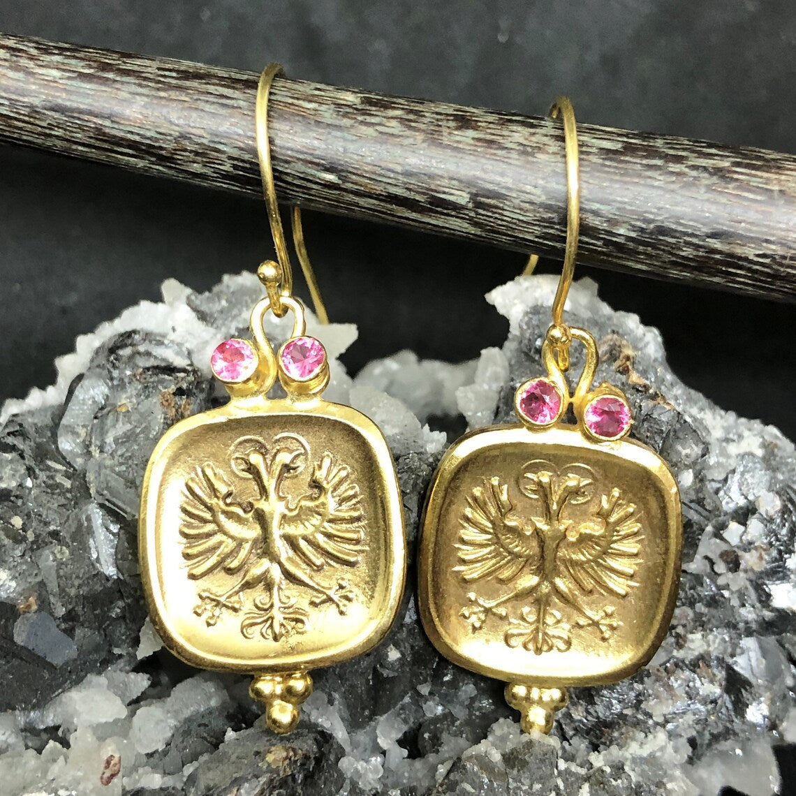 Elegant Earring for Every Occasion