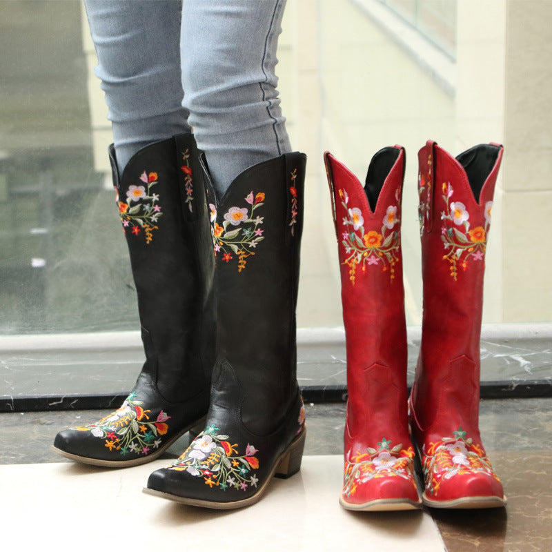 Chic Orthopedic Boots with Unique Design