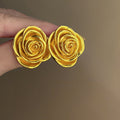 Romantic Gold Earring for Special Moments
