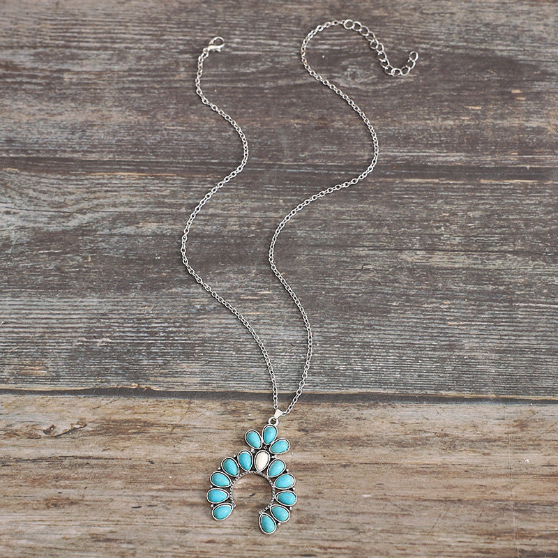 Classic Necklace with Timeless Appeal