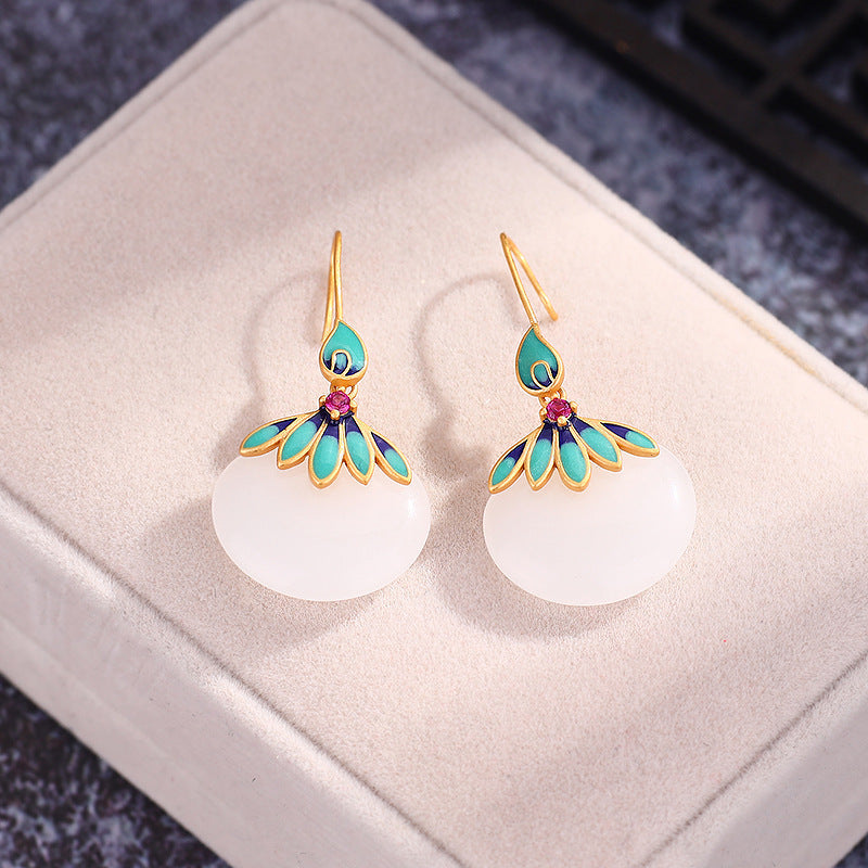 Romantic Earring for Special Moments