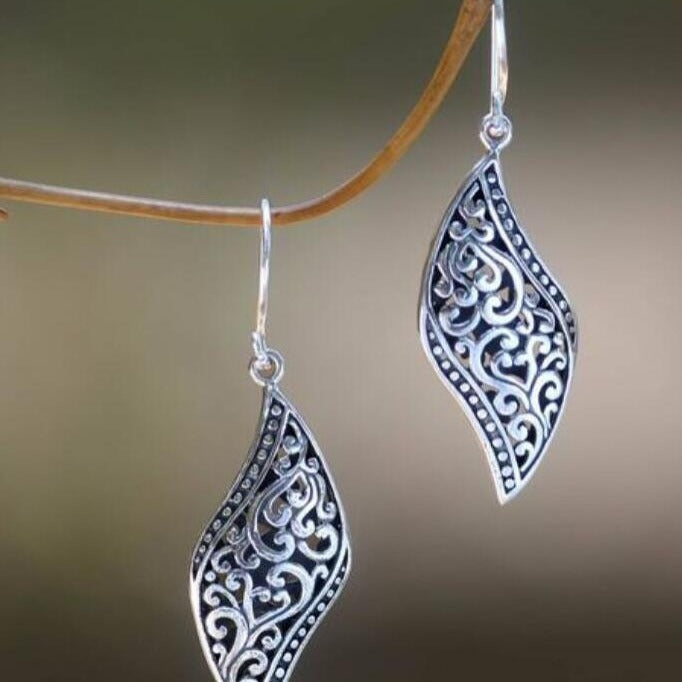 Romantic Earring for Special Moments