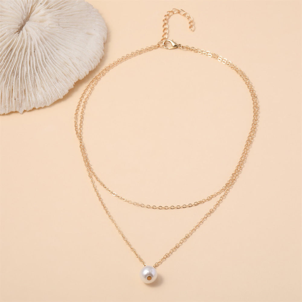 Classic Pearl Necklace with Timeless Appeal