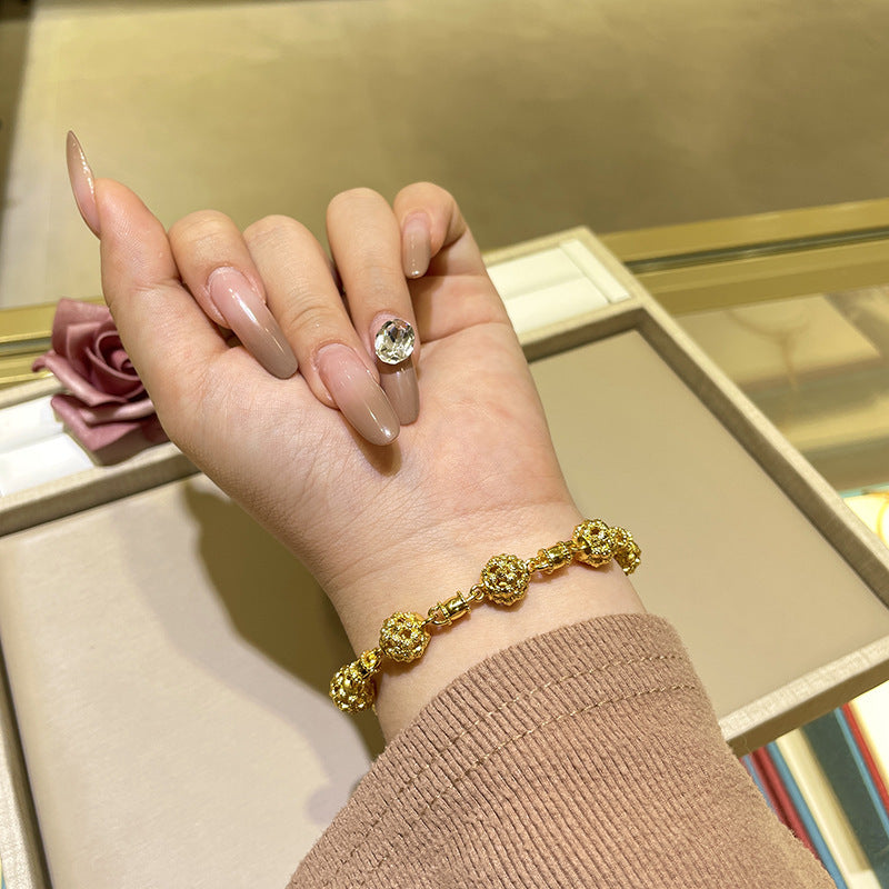 Charming Piece for Any Occasion