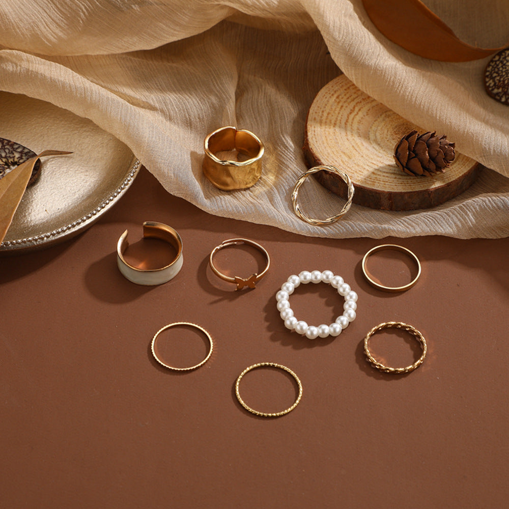 Classic Set with Timeless Appeal