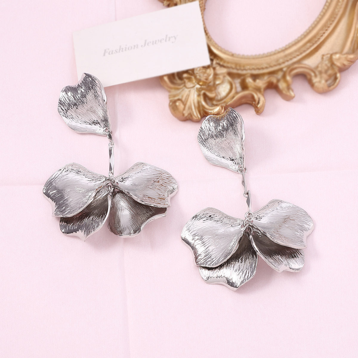 Stunning Earring for Daily Wear