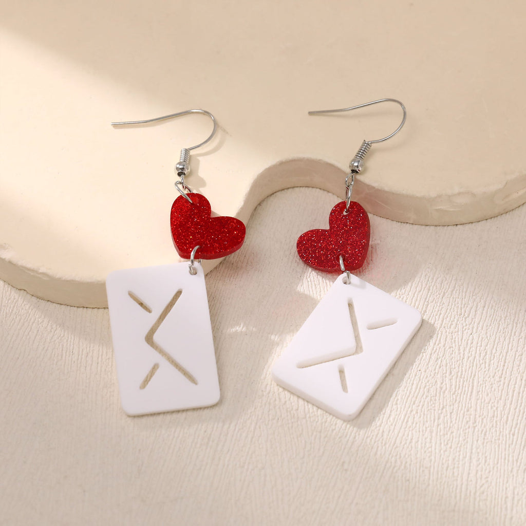 Charming Earring for Any Occasion