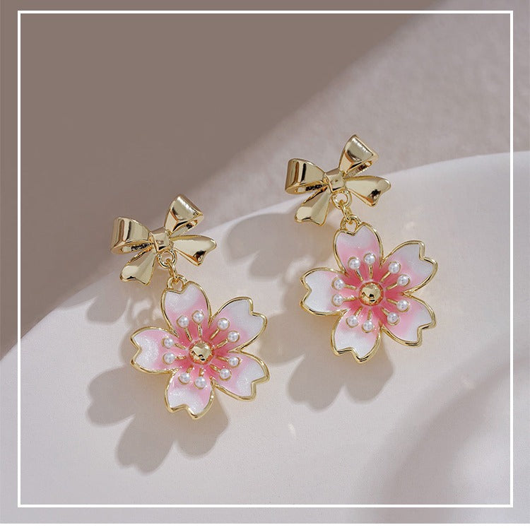 Delicate Artisan Gold Earring