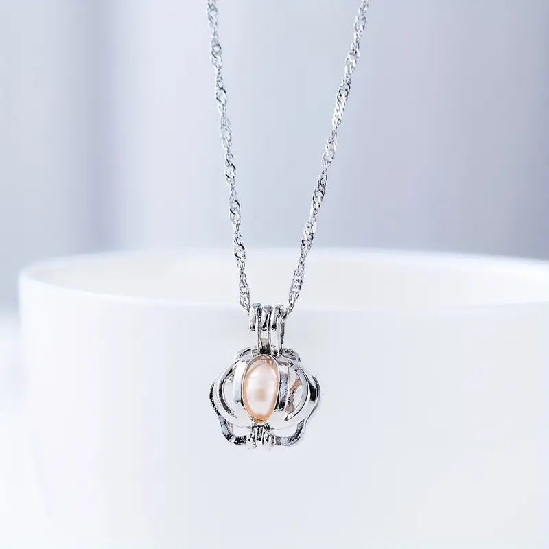 Romantic Pearl Necklace for Special Moments