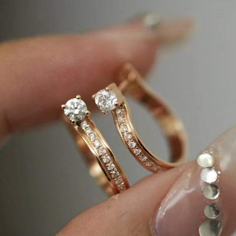 Charming Earring for Any Occasion