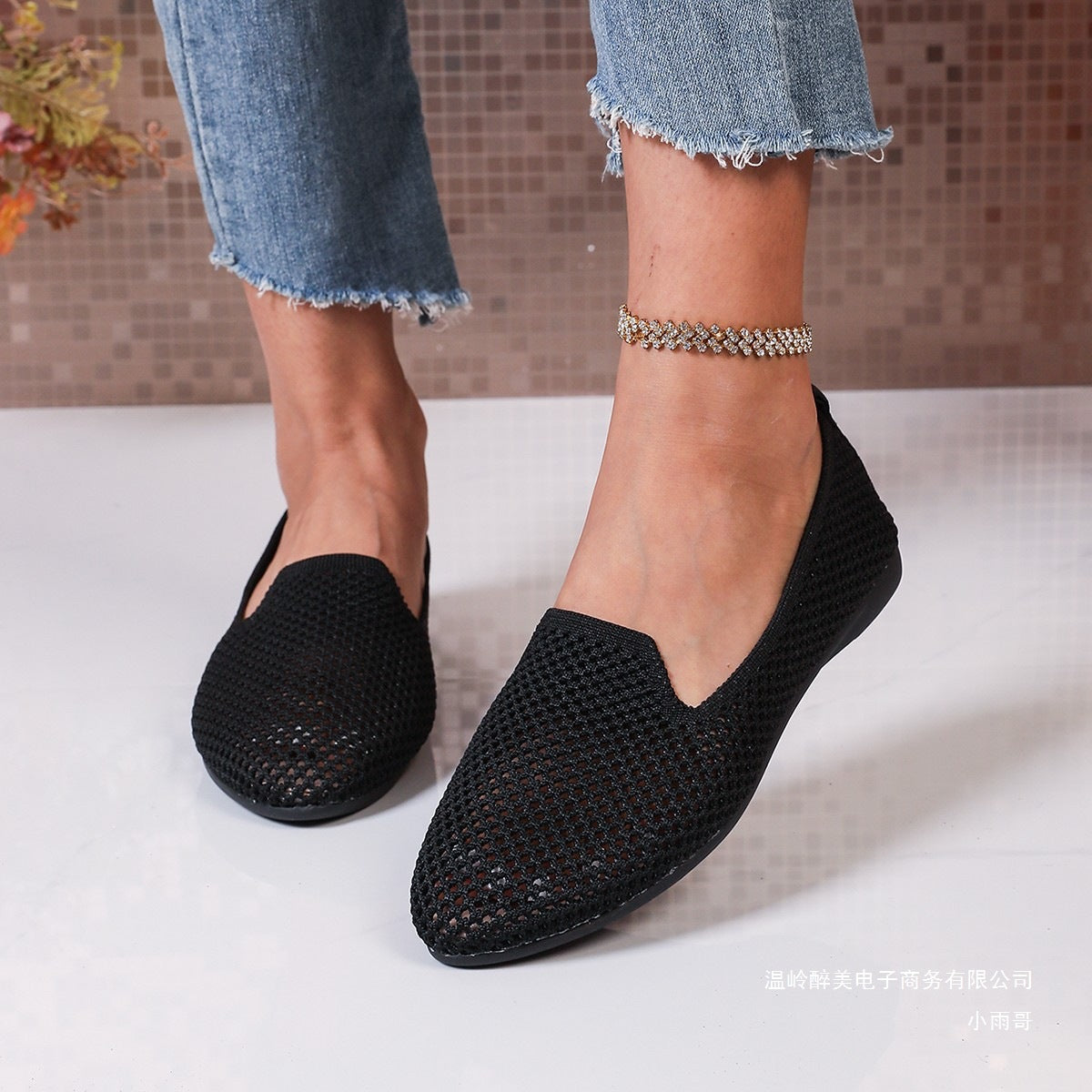 Graceful Orthopedic Shoes for Modern Look