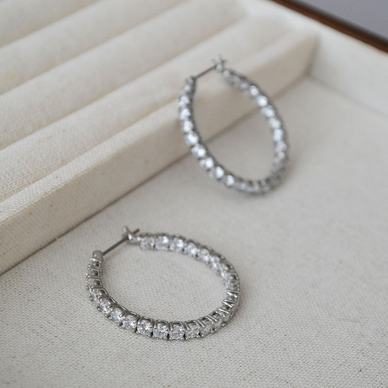 Beautiful Earring with Unique Style