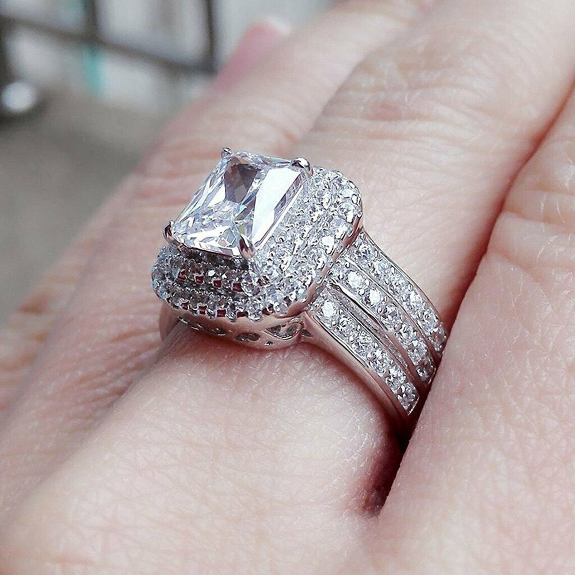 Classic Ring with Timeless Appeal