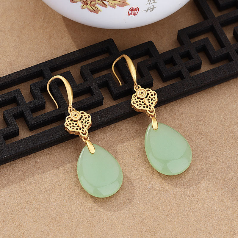 Stunning Gold Earring for Daily Wear