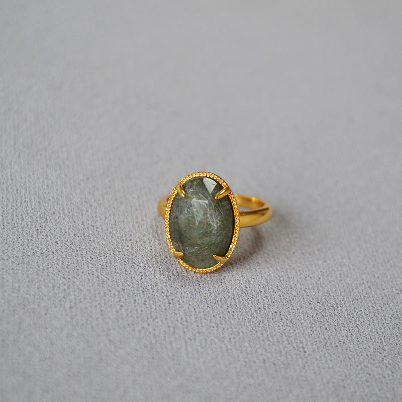 Stunning Gold Ring for Daily Wear