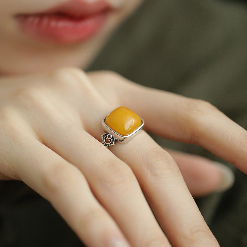 Classic Ring with Timeless Appeal