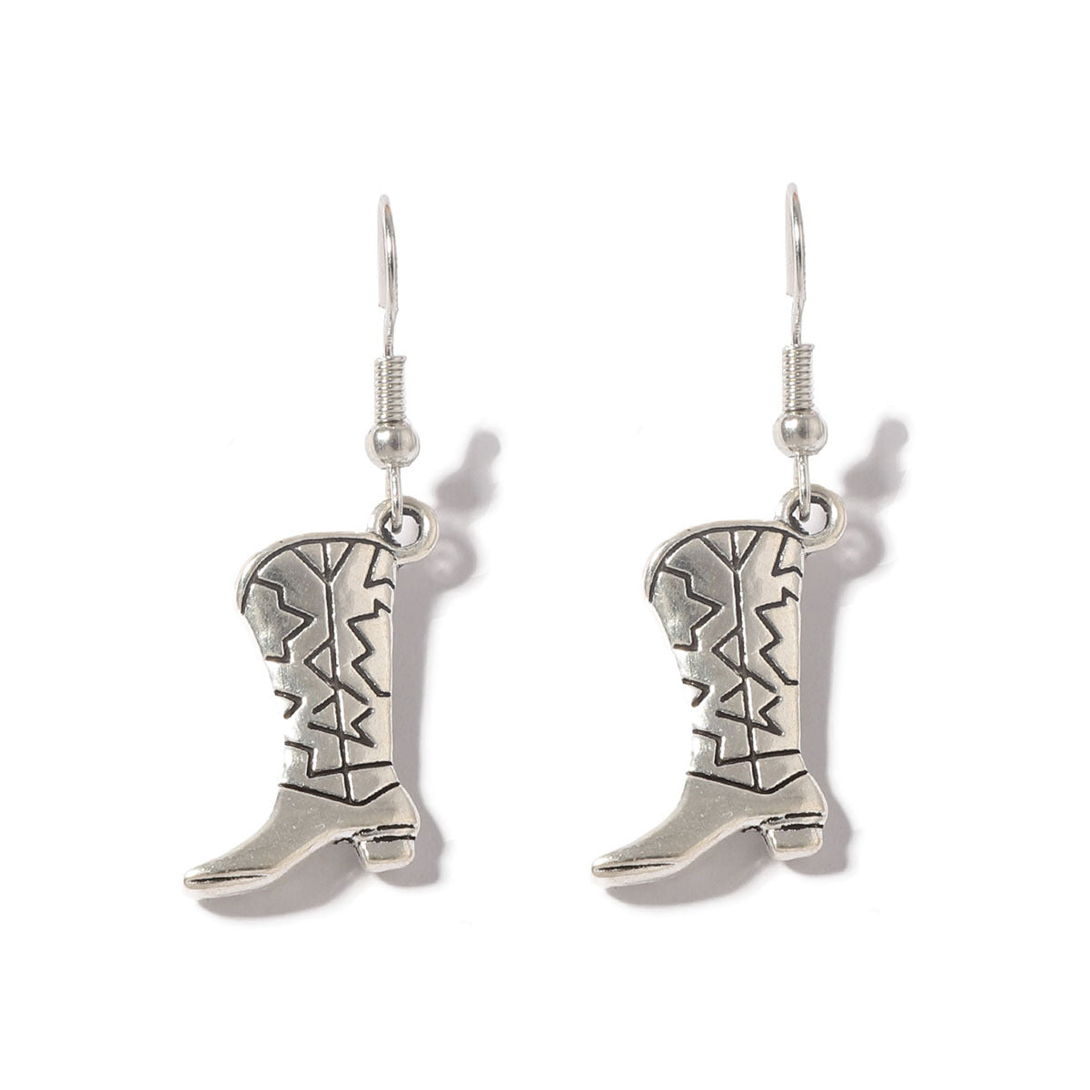 Charming Silver Earring for Any Occasion