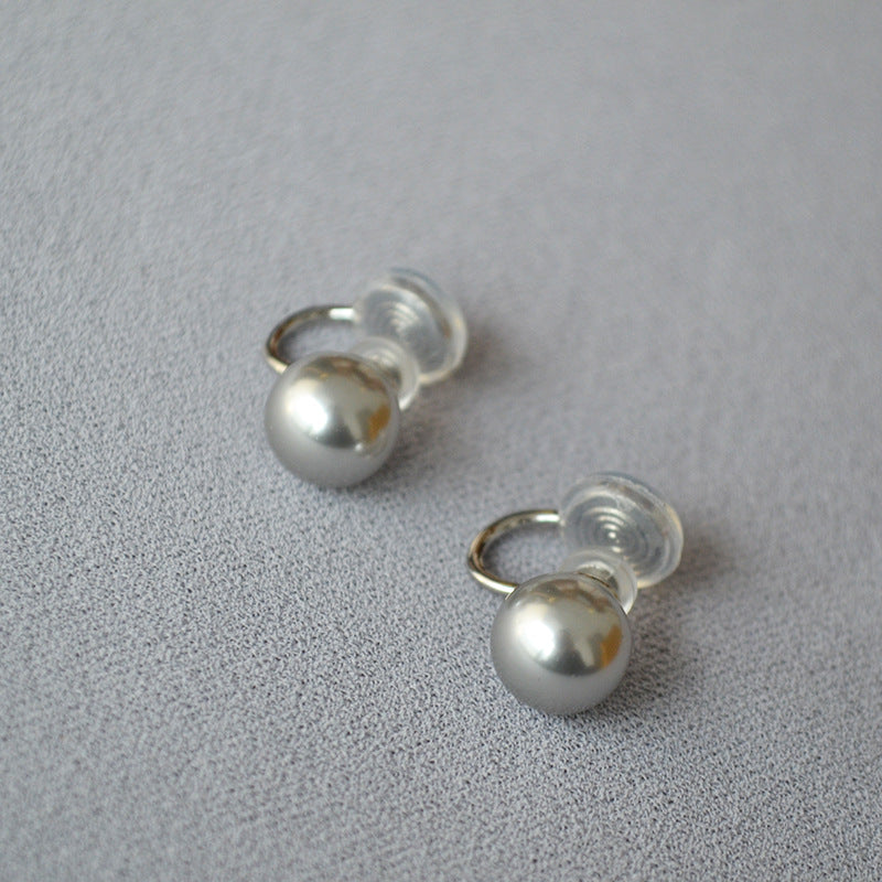 Charming Pearl Earring for Any Occasion