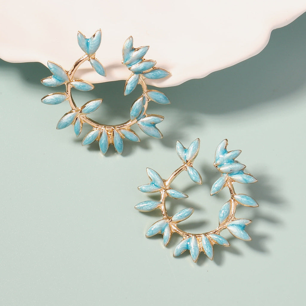 Classic Earring with Timeless Appeal