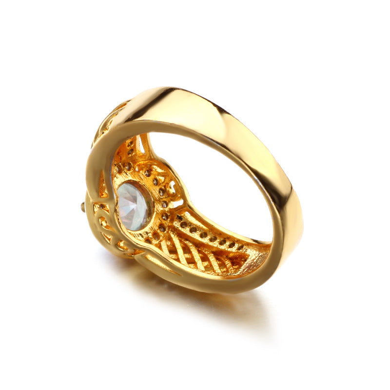 Classic Silver Ring with Timeless Appeal
